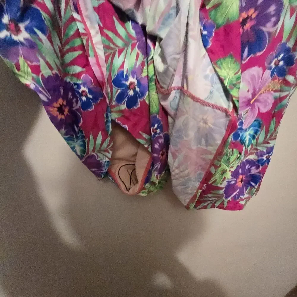Floral One-Piece Swimsuit - Picture 5 of 15